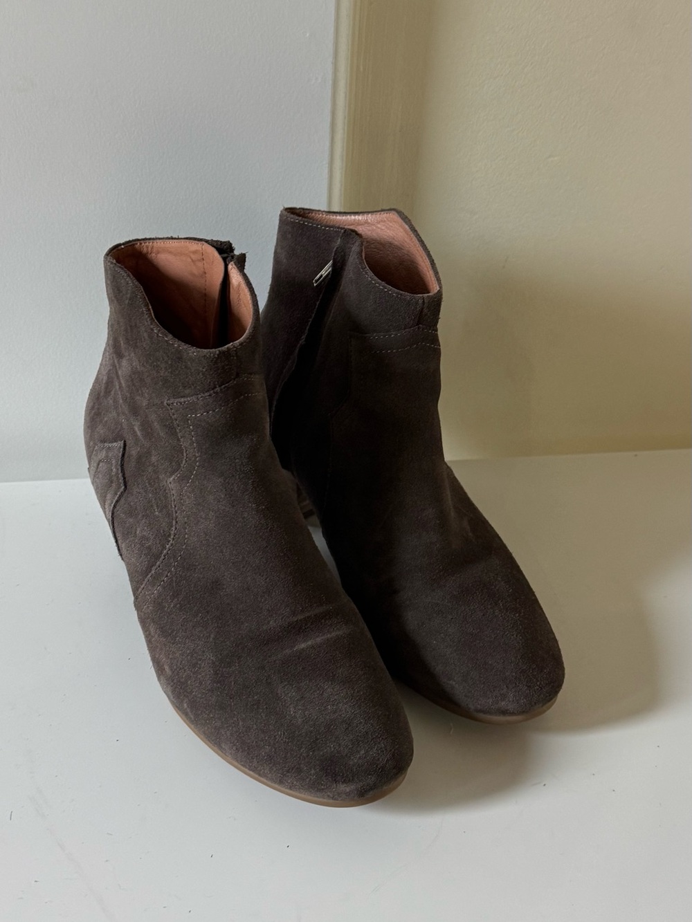 Aldo Dark Brown Suede Ankle Booties Size 7
